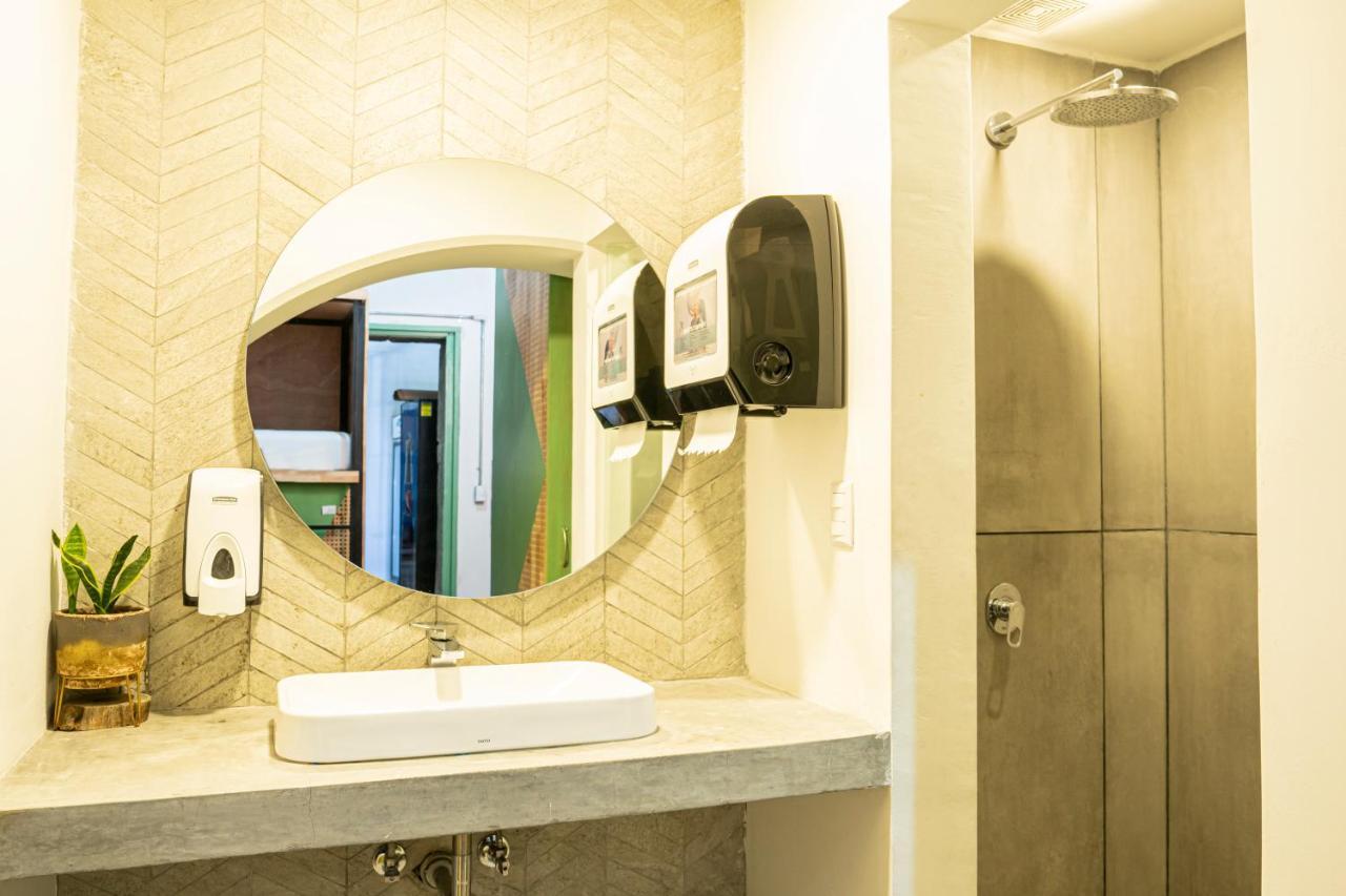 Hostal Adra